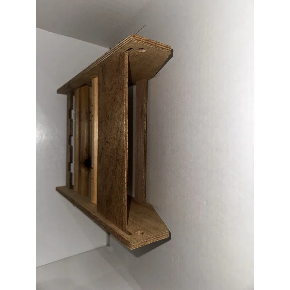 Dr. Squatch Wooden Soap Shower Caddy Rare Discontinued Get Dirty Stay Clean Wood